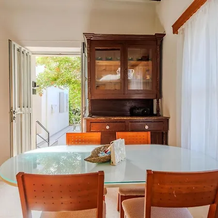 Estea - Eleni's Olive Tree House Пафос