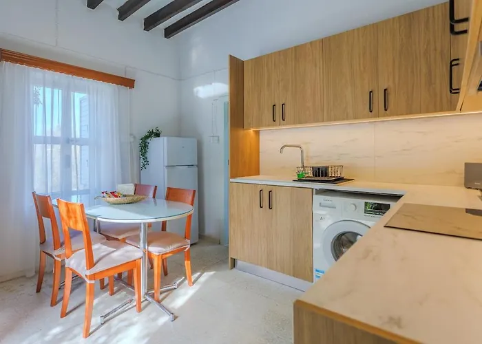 Appartamento Estéa - Eleni's Olive Tree House *