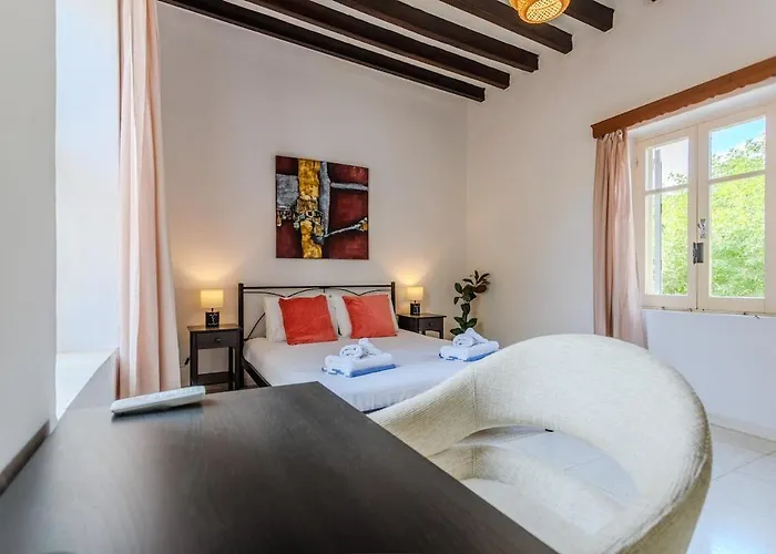 Estea - Eleni's Olive Tree House