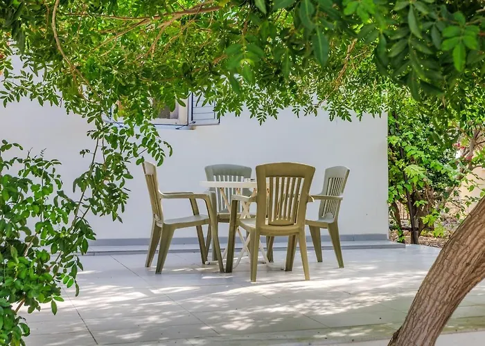 Apartament Estea - Eleni's Olive Tree House Pafos
