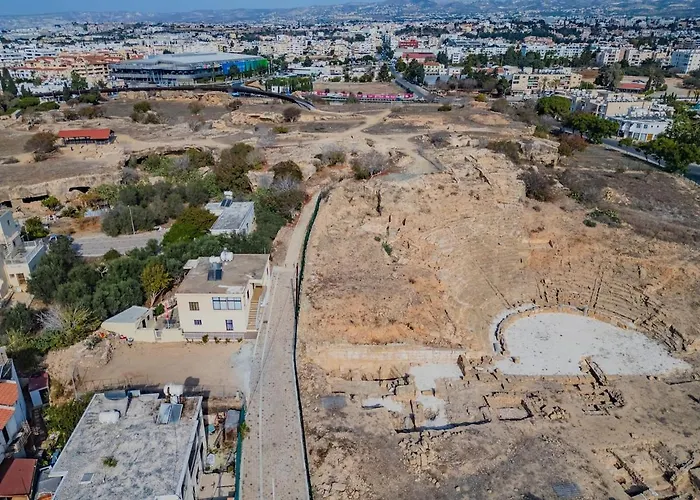 Estéa - Eleni's Olive Tree House *